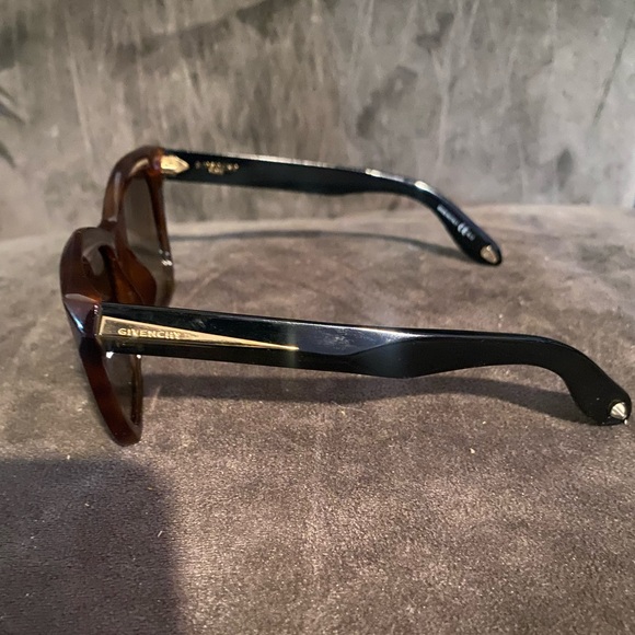 Givenchy sunglasses GV 7008/S ),Color 0QON Havana Black - Picture 15 of 15